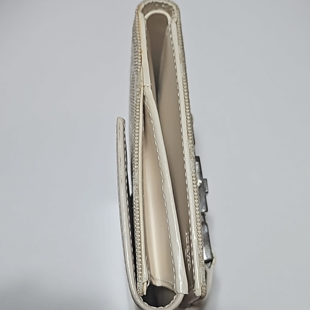 Gucci Jackie Wallet - Picture 9 of 12